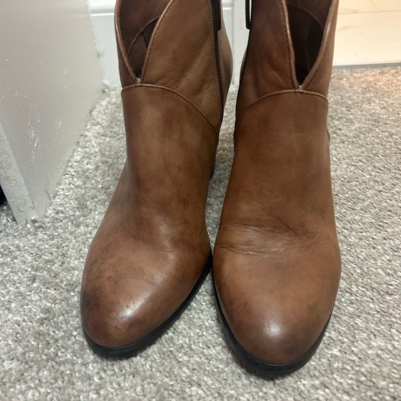Vince Camuto Leather Women’s Booties - Picture 4 of 5
